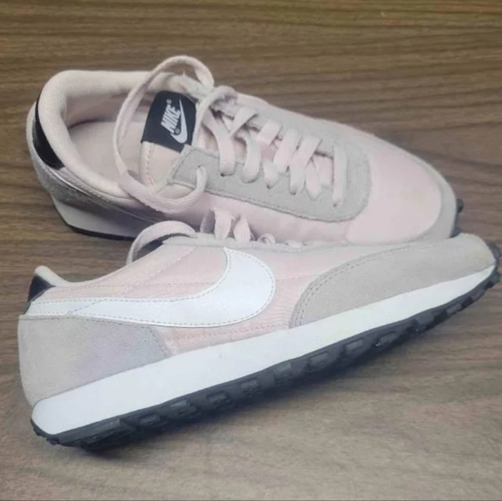 Nike Women's Daybreak 'Barely Rose'  Retro sneakers. Like New